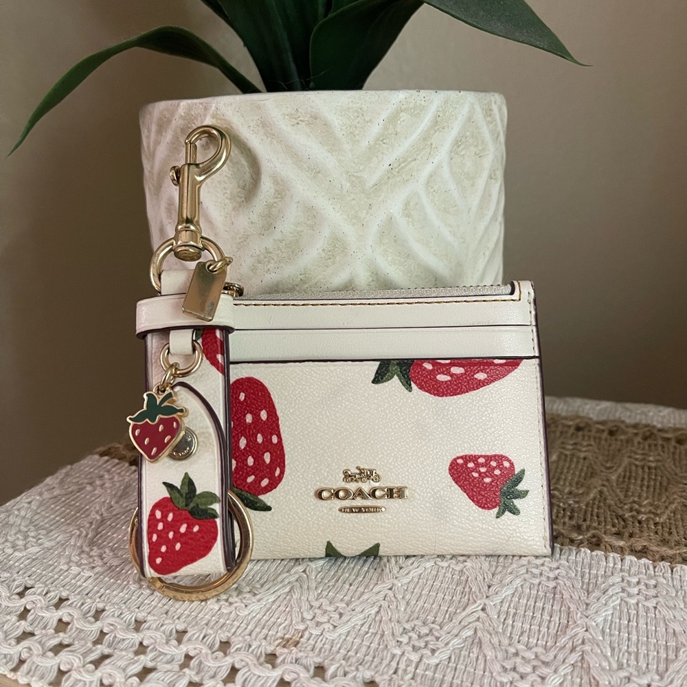 Coach Cream Strawberry Card Holder with Matching Key Ring